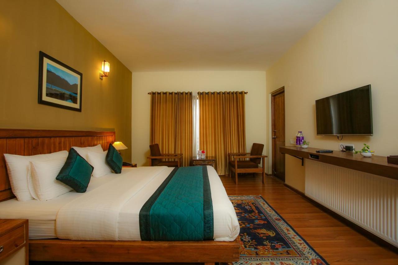 The Saraha Otel Leh Dış mekan fotoğraf