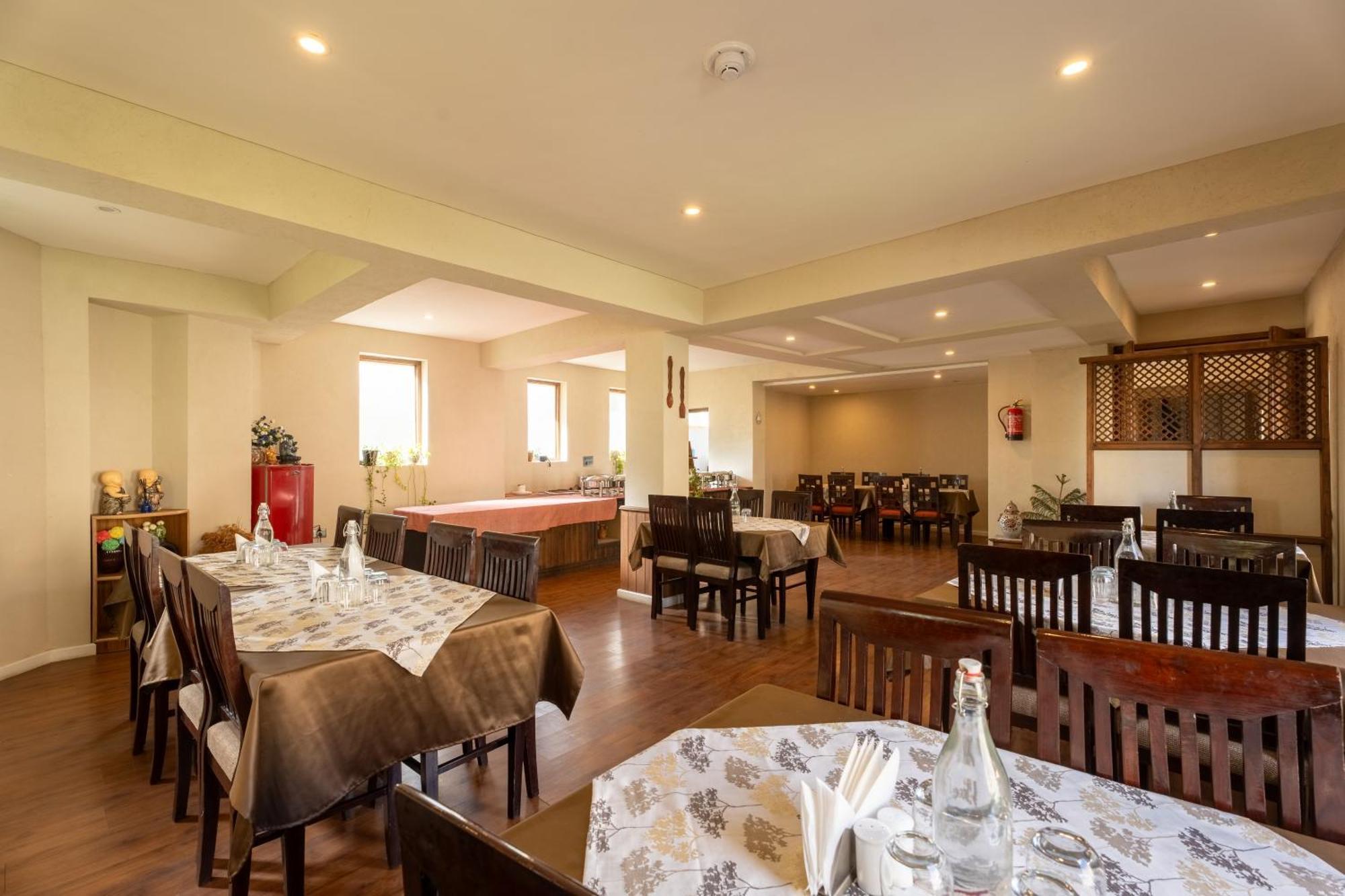 The Saraha Otel Leh Dış mekan fotoğraf