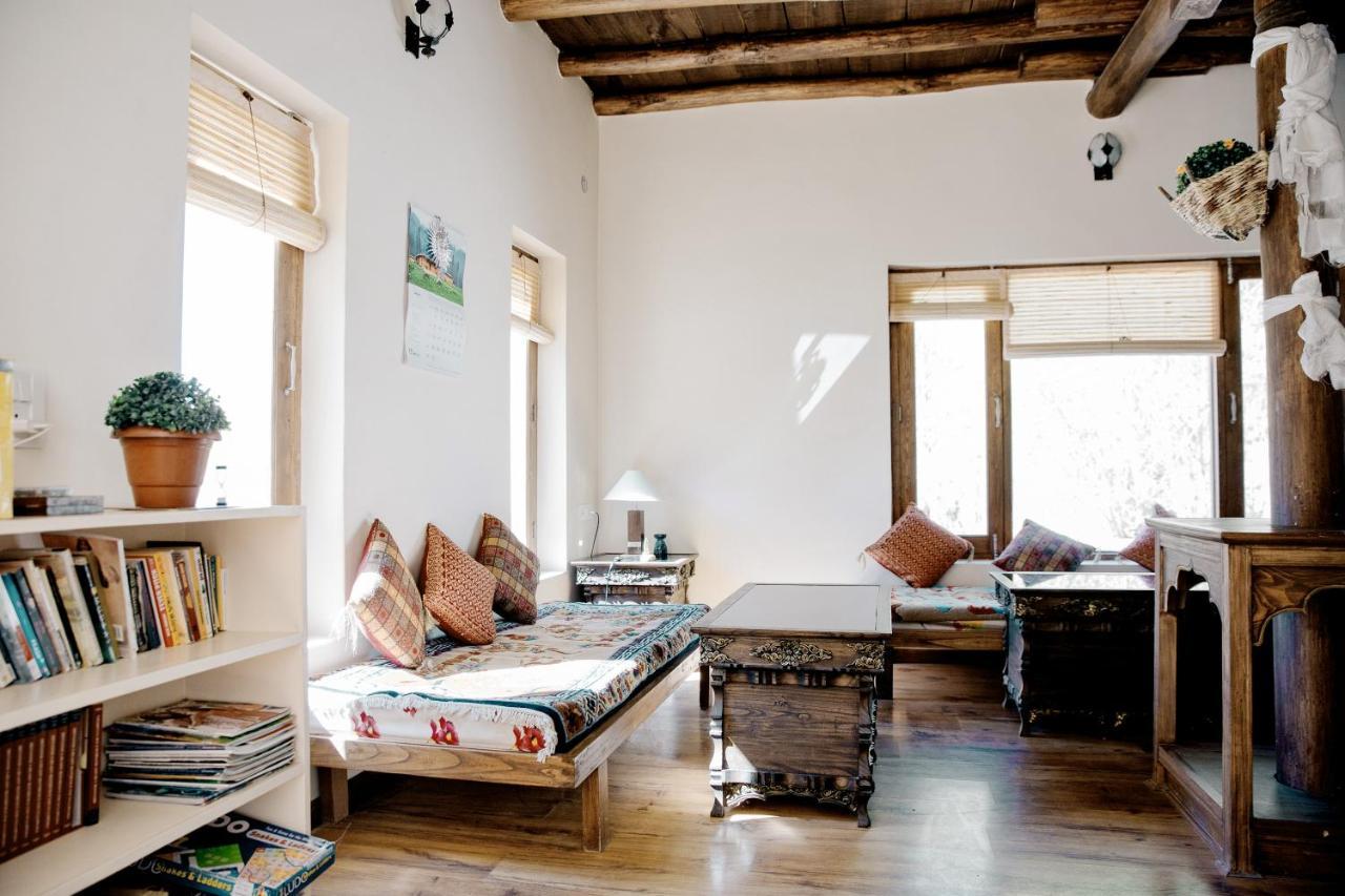 The Saraha Otel Leh Dış mekan fotoğraf